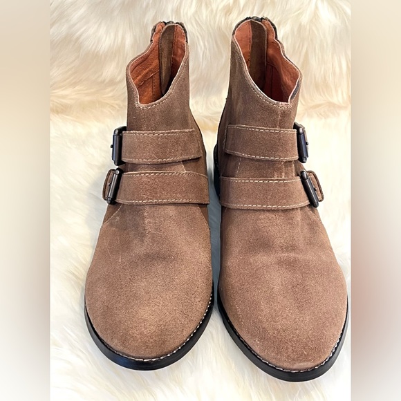 NWOT-Eight Second Angel Booties-Sz 8-Tan - Picture 4 of 12